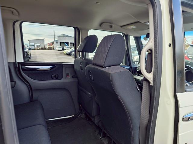 N-BOXカスタム G・ターボAパッケージ 4WD HDDナビ ワンセグTV スマートキー HIDヘッドライト 衝突軽減ブレーキ 両側パワスラ クルコン 社外14インチアルミ(38枚目)