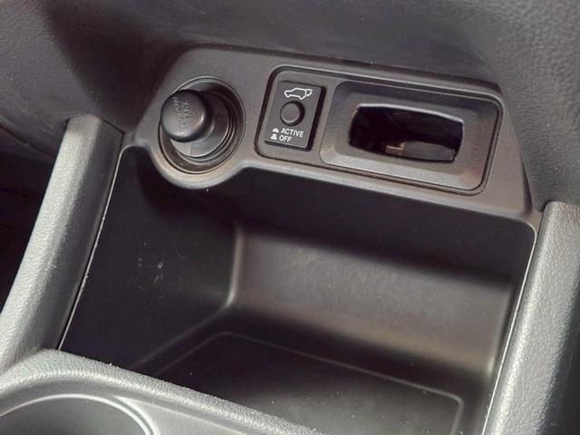 アウトランダーPHEV Gナビパッケージ 4WD SDナビ フルセグTV リアカメラ スマートキー HIDヘッドライト 衝突軽減ブレーキ Bluetooth クルコン 純正18インチアルミ ETC(34枚目)