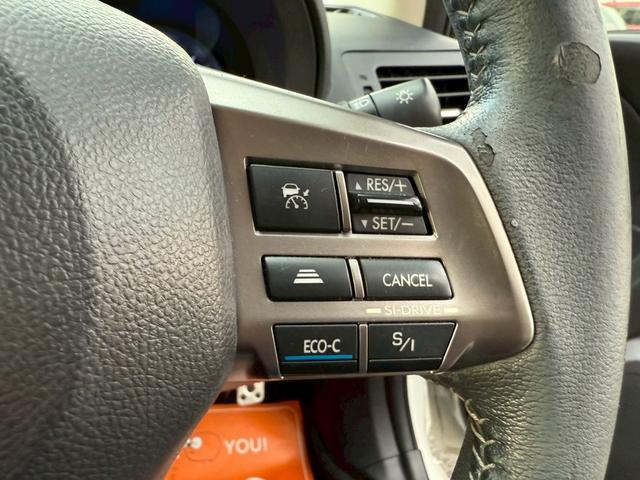 ＸＶハイブリッド ２．０ｉ－Ｌ　アイサイト　４ＷＤ　メモリーナビ　フルセグＴＶ　スマートキー　ＨＩＤヘッドライト　衝突軽減ブレーキ　Ｂｌｕｅｔｏｏｔｈ　クルコン　純正１７インチアルミ　ＥＴＣ（26枚目）