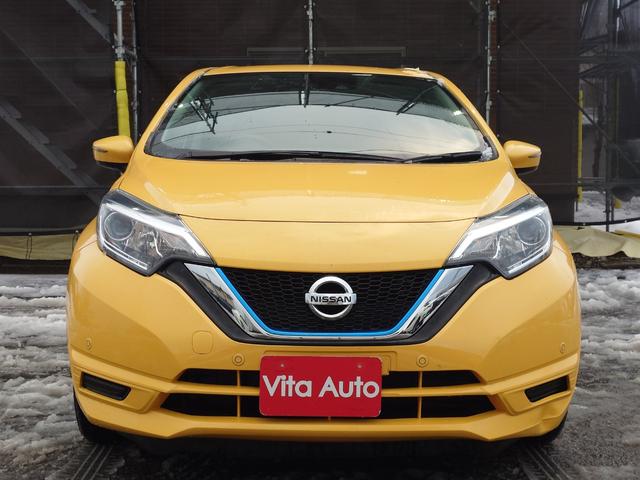 ノート ｅ－パワー　Ｘ　ＦＯＵＲ　４ＷＤ　スマートキー　衝突軽減ブレーキ　純正１５インチアルミ　ＥＴＣ（3枚目）