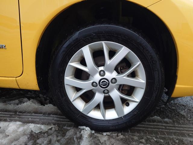 ノート ｅ－パワー　Ｘ　ＦＯＵＲ　４ＷＤ　スマートキー　衝突軽減ブレーキ　純正１５インチアルミ　ＥＴＣ（16枚目）