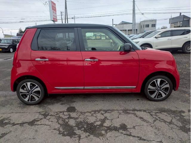 Ｎ－ＯＮＥ プレミアム　ツアラー・Ｌパッケージ　４ＷＤ　メモリーナビ　ワンセグＴＶ　リアカメラ　スマートキー　ＨＩＤヘッドライト　クルコン　純正１５インチアルミ　ＥＴＣ（7枚目）