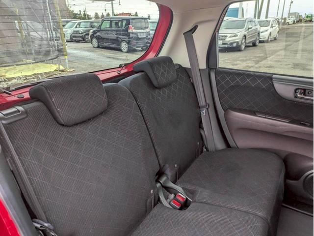 Ｎ－ＯＮＥ プレミアム　ツアラー・Ｌパッケージ　４ＷＤ　メモリーナビ　ワンセグＴＶ　リアカメラ　スマートキー　ＨＩＤヘッドライト　クルコン　純正１５インチアルミ　ＥＴＣ（38枚目）