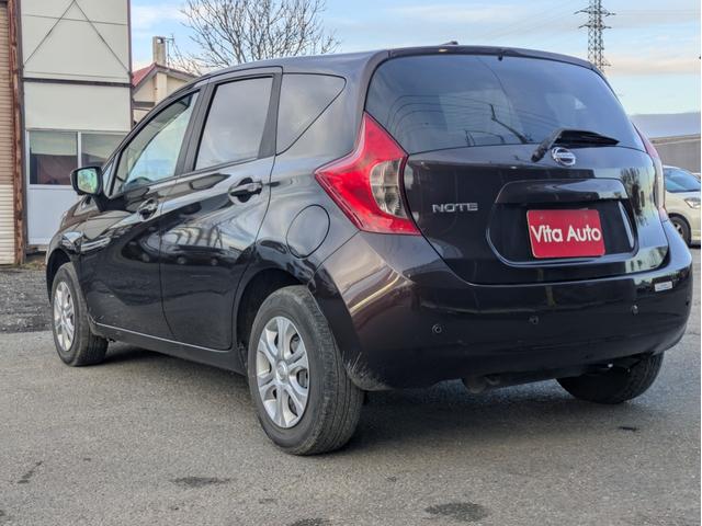 ノート Ｘ　ＦＯＵＲ　４ＷＤ　メモリーナビ　フルセグＴＶ　全方位カメラ　スマートキー　ＬＥＤヘッドライト　衝突軽減ブレーキ　Ｂｌｕｅｔｏｏｔｈ　純正１４インチ鉄（9枚目）