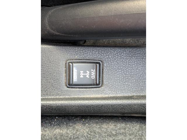 ノート Ｘ　ＦＯＵＲ　４ＷＤ　メモリーナビ　フルセグＴＶ　全方位カメラ　スマートキー　ＬＥＤヘッドライト　衝突軽減ブレーキ　Ｂｌｕｅｔｏｏｔｈ　純正１４インチ鉄（26枚目）