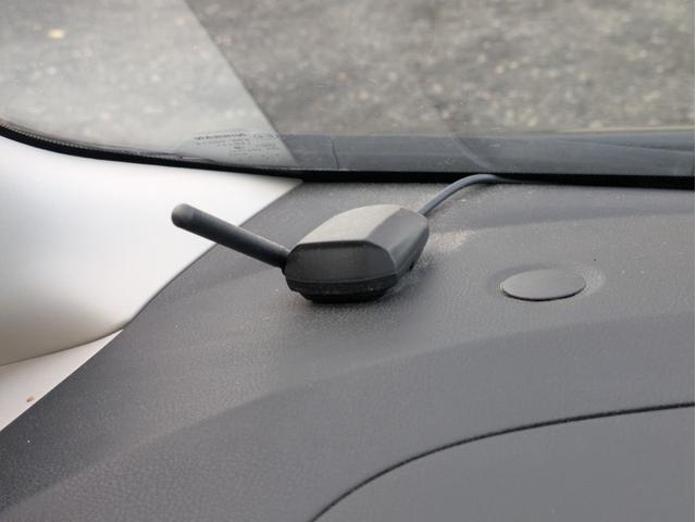 ノート Ｘ　ＦＯＵＲ　４ＷＤ　メモリーナビ　フルセグＴＶ　全方位カメラ　スマートキー　ＬＥＤヘッドライト　衝突軽減ブレーキ　Ｂｌｕｅｔｏｏｔｈ　純正１４インチ鉄（45枚目）