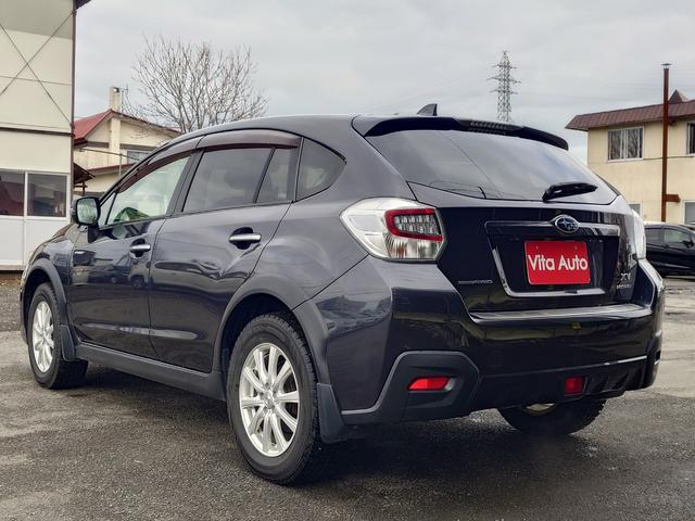 ＸＶハイブリッド ２．０ｉ－Ｌ　アイサイト　４ＷＤ　メモリーナビ　フルセグＴＶ　リアカメラ　スマートキー　ＨＩＤヘッドライト　衝突軽減ブレーキ　Ｂｌｕｅｔｏｏｔｈ　クルコン　社外１６インチアルミ（9枚目）