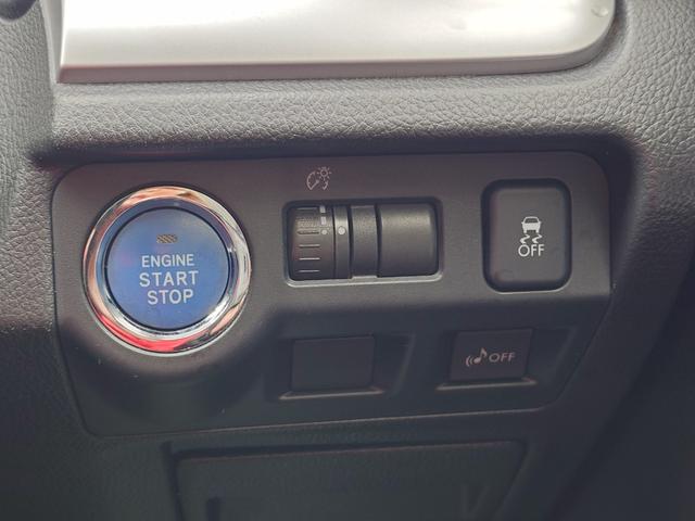 ＸＶハイブリッド ２．０ｉ－Ｌ　アイサイト　４ＷＤ　メモリーナビ　フルセグＴＶ　リアカメラ　スマートキー　ＨＩＤヘッドライト　衝突軽減ブレーキ　Ｂｌｕｅｔｏｏｔｈ　クルコン　社外１６インチアルミ（30枚目）