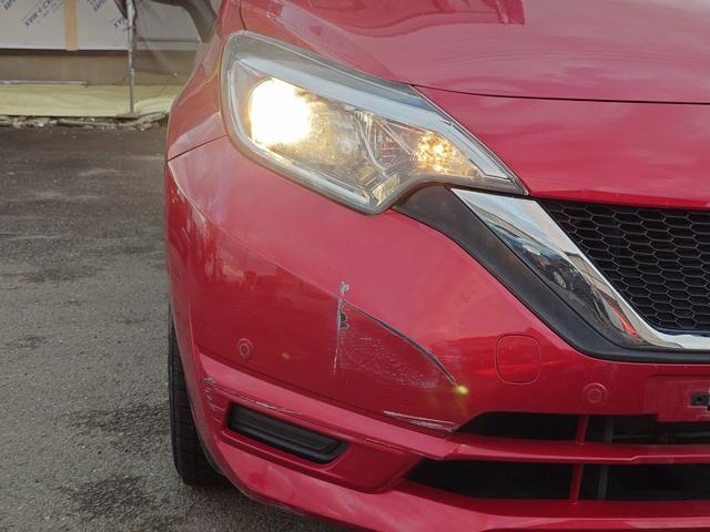 ノート Ｘ　ＦＯＵＲ　４ＷＤ　メモリーナビ　フルセグＴＶ　スマートキー　衝突軽減ブレーキ　前ドラレコ　Ｂｌｕｅｔｏｏｔｈ　純正１４インチ鉄（14枚目）