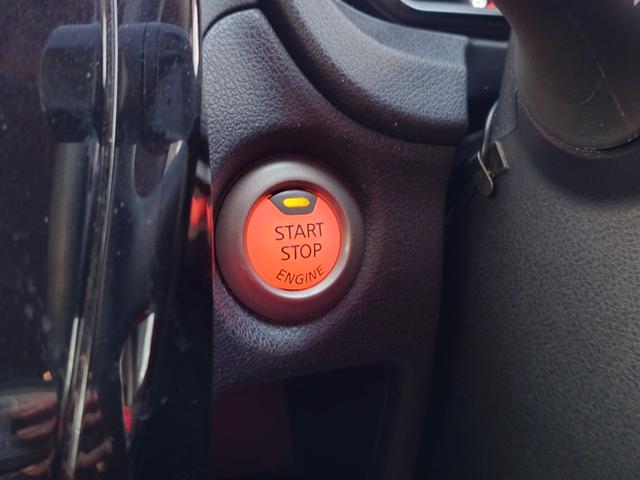 ノート Ｘ　ＦＯＵＲ　４ＷＤ　メモリーナビ　フルセグＴＶ　スマートキー　衝突軽減ブレーキ　前ドラレコ　Ｂｌｕｅｔｏｏｔｈ　純正１４インチ鉄（28枚目）