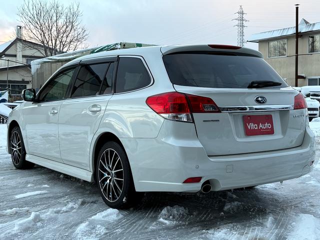 レガシィツーリングワゴン ２．５ｉアイサイト　４ＷＤ　ＨＤＤナビ　フルセグＴＶ　スマートキー　ＨＩＤヘッドライト　衝突軽減ブレーキ　前ドラレコ　Ｂｌｕｅｔｏｏｔｈ　クルコン　社外１７インチアルミ　ＥＴＣ（9枚目）