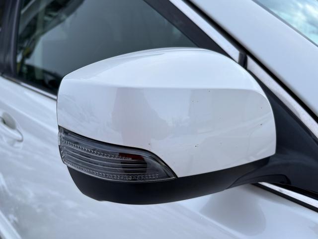 レガシィツーリングワゴン ２．５ｉアイサイト　４ＷＤ　ＨＤＤナビ　フルセグＴＶ　スマートキー　ＨＩＤヘッドライト　衝突軽減ブレーキ　前ドラレコ　Ｂｌｕｅｔｏｏｔｈ　クルコン　社外１７インチアルミ　ＥＴＣ（16枚目）