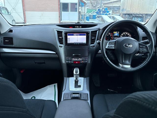 レガシィツーリングワゴン ２．５ｉアイサイト　４ＷＤ　ＨＤＤナビ　フルセグＴＶ　スマートキー　ＨＩＤヘッドライト　衝突軽減ブレーキ　前ドラレコ　Ｂｌｕｅｔｏｏｔｈ　クルコン　社外１７インチアルミ　ＥＴＣ（18枚目）