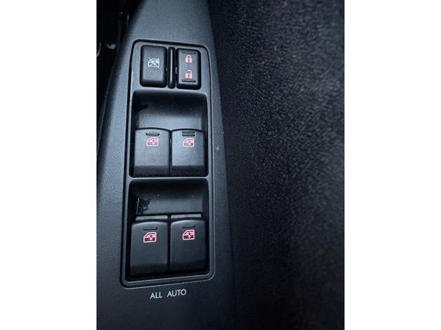 レガシィツーリングワゴン ２．５ｉアイサイト　４ＷＤ　ＨＤＤナビ　フルセグＴＶ　スマートキー　ＨＩＤヘッドライト　衝突軽減ブレーキ　前ドラレコ　Ｂｌｕｅｔｏｏｔｈ　クルコン　社外１７インチアルミ　ＥＴＣ（31枚目）