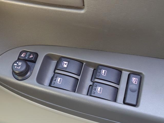 タント Ｘ　ＳＡＩＩＩ　４ＷＤ　メモリーナビ　フルセグＴＶ　リアカメラ　スマートキー　衝突軽減ブレーキ　片側パワスラ　シートヒーター　Ｂｌｕｅｔｏｏｔｈ　社外１４インチ鉄　ＥＴＣ（33枚目）