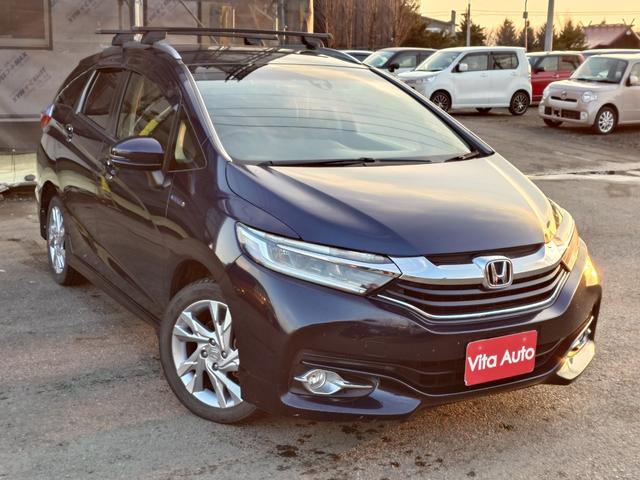 シャトル ハイブリッドＺ　４ＷＤ　メモリーナビ　フルセグＴＶ　スマートキー　ＬＥＤヘッドライト　衝突軽減ブレーキ　前ドラレコ　シートヒーター　Ｂｌｕｅｔｏｏｔｈ　クルコン　純正１６インチアルミ　ＥＴＣ（2枚目）