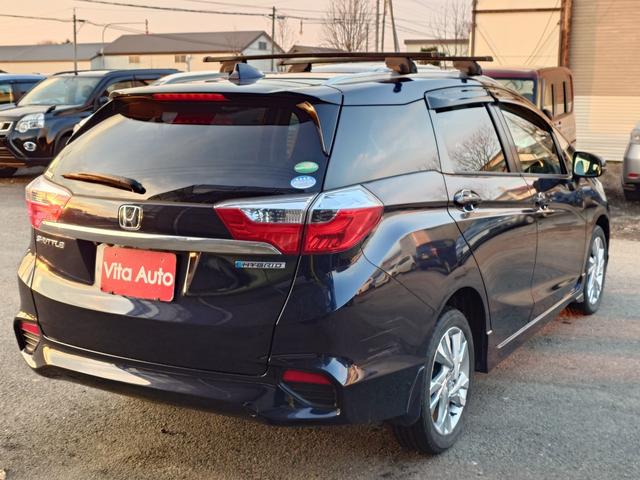 シャトル ハイブリッドＺ　４ＷＤ　メモリーナビ　フルセグＴＶ　スマートキー　ＬＥＤヘッドライト　衝突軽減ブレーキ　前ドラレコ　シートヒーター　Ｂｌｕｅｔｏｏｔｈ　クルコン　純正１６インチアルミ　ＥＴＣ（14枚目）