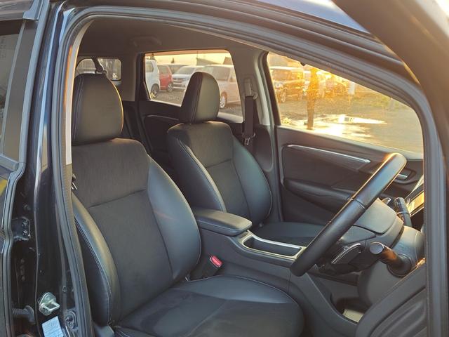 シャトル ハイブリッドＺ　４ＷＤ　メモリーナビ　フルセグＴＶ　スマートキー　ＬＥＤヘッドライト　衝突軽減ブレーキ　前ドラレコ　シートヒーター　Ｂｌｕｅｔｏｏｔｈ　クルコン　純正１６インチアルミ　ＥＴＣ（41枚目）