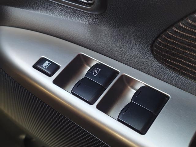 デイズ ハイウェイスター　Ｘ　４ＷＤ　メモリーナビ　フルセグＴＶ　全方位カメラ　スマートキー　ＨＩＤヘッドライト　シートヒーター　Ｂｌｕｅｔｏｏｔｈ　純正１４インチアルミ　ＥＴＣ（30枚目）