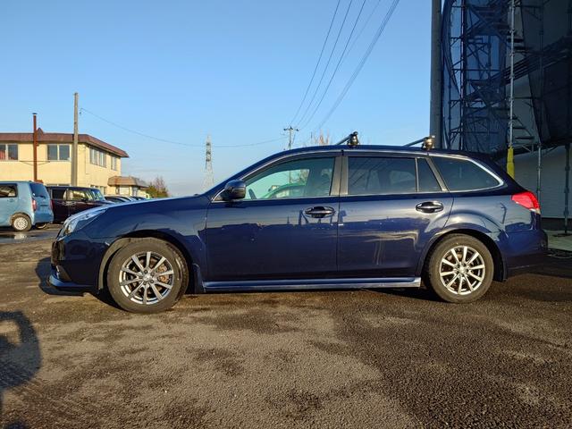 レガシィツーリングワゴン ２．５ｉ　Ｂスポーツアイサイト　４ＷＤ　ＳＤナビ　フルセグＴＶ　リアカメラ　スマートキー　ＨＩＤヘッドライト　衝突軽減ブレーキ　Ｂｌｕｅｔｏｏｔｈ　クルコン　社外１６インチアルミ　ＥＴＣ（7枚目）