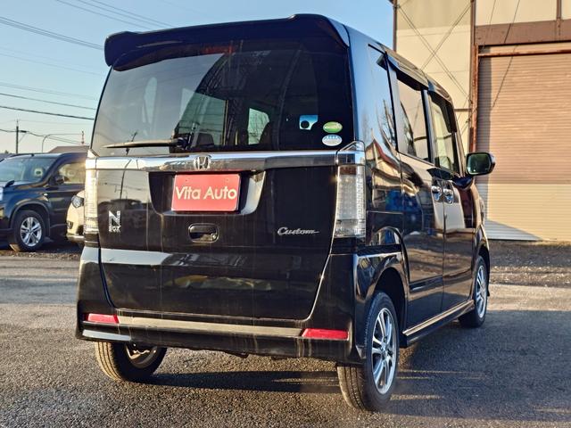 Ｎ－ＢＯＸカスタム Ｇ・Ｌパッケージ　４ＷＤ　スマートキー　ＨＩＤヘッドライト　片側パワスラ　純正１４インチアルミ（12枚目）