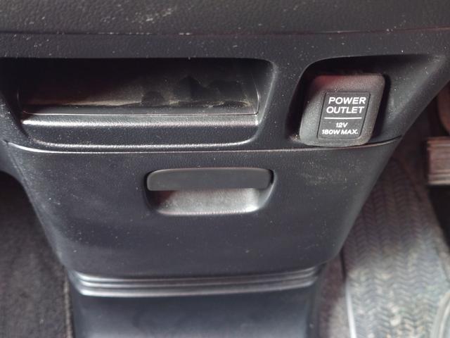 Ｎ－ＢＯＸカスタム Ｇ・Ｌパッケージ　４ＷＤ　スマートキー　ＨＩＤヘッドライト　片側パワスラ　純正１４インチアルミ（26枚目）