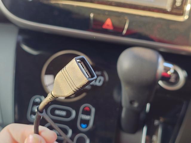 デイズルークス ハイウェイスター　Ｘ　Ｇパッケージ　４ＷＤ　ＳＤナビ　フルセグＴＶ　全方位カメラ　スマートキー　ＨＩＤヘッドライト　衝突軽減ブレーキ　両側パワスラ　前ドラレコ　シートヒーター　Ｂｌｕｅｔｏｏｔｈ　純正１５インチアルミ　ＥＴＣ（33枚目）