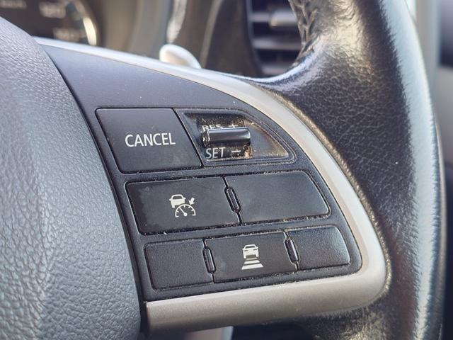 アウトランダーＰＨＥＶ Ｇナビパッケージ　４ＷＤ　ＳＤナビ　フルセグＴＶ　リアカメラ　スマートキー　ＨＩＤヘッドライト　衝突軽減ブレーキ　シートヒーター　Ｂｌｕｅｔｏｏｔｈ　クルコン　純正１８インチアルミ　ＥＴＣ（30枚目）