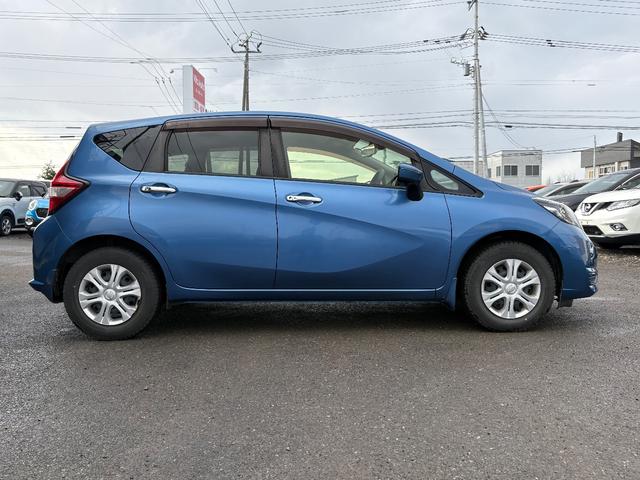 ノート X FOUR スマートセーフティエディション 4WD メモリーナビ フルセグTV 全方位カメラ スマートキー 衝突軽減ブレーキ 前後ドラレコ Bluetooth 純正14インチ鉄(7枚目)