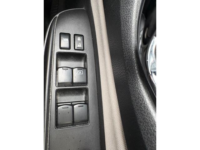 ノート X FOUR スマートセーフティエディション 4WD メモリーナビ フルセグTV 全方位カメラ スマートキー 衝突軽減ブレーキ 前後ドラレコ Bluetooth 純正14インチ鉄(31枚目)