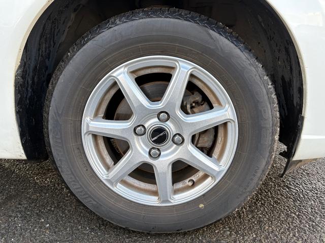 ノート X FOUR スマートセーフティエディション 4WD メモリーナビ フルセグTV 全方位カメラ スマートキー 衝突軽減ブレーキ Bluetooth 社外14インチアルミ(17枚目)