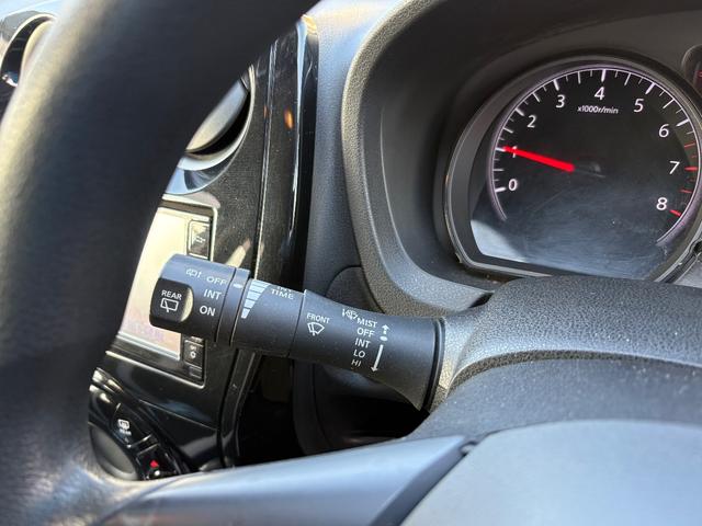 ノート X FOUR スマートセーフティエディション 4WD メモリーナビ フルセグTV 全方位カメラ スマートキー 衝突軽減ブレーキ Bluetooth 社外14インチアルミ(30枚目)