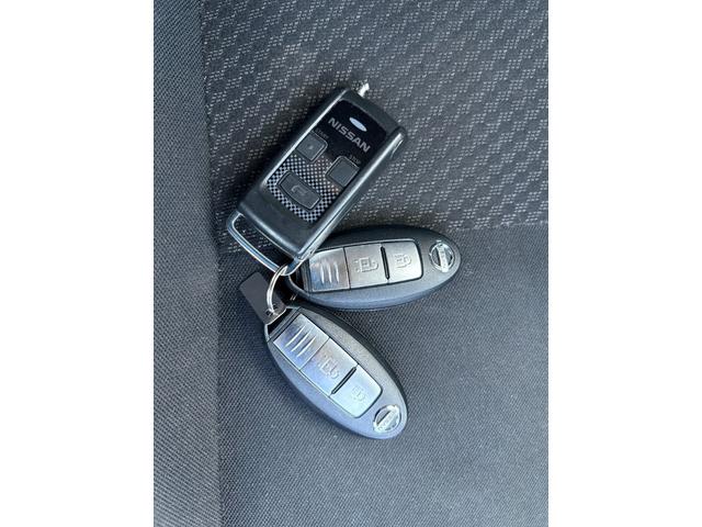 ノート X FOUR スマートセーフティエディション 4WD メモリーナビ フルセグTV 全方位カメラ スマートキー 衝突軽減ブレーキ Bluetooth 社外14インチアルミ(34枚目)