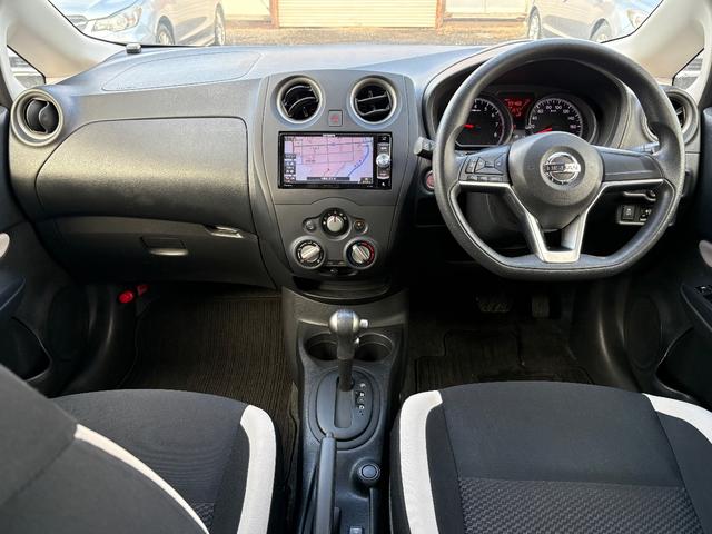 ノート X FOUR 4WD メモリーナビ フルセグTV リアカメラ スマートキー 衝突軽減ブレーキ 前ドラレコ Bluetooth 社外14インチアルミ(18枚目)