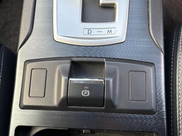 レガシィツーリングワゴン ２．５ｉ　Ｂスポーツアイサイト　４ＷＤ　ＳＤナビ　フルセグＴＶ　リアカメラ　スマートキー　ＨＩＤヘッドライト　衝突軽減ブレーキ　前後ドラレコ　Ｂｌｕｅｔｏｏｔｈ　クルコン　純正１７インチアルミ　ＥＴＣ（26枚目）