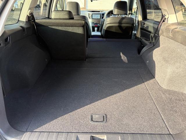 レガシィツーリングワゴン ２．５ｉ　Ｂスポーツアイサイト　４ＷＤ　ＳＤナビ　フルセグＴＶ　リアカメラ　スマートキー　ＨＩＤヘッドライト　衝突軽減ブレーキ　前後ドラレコ　Ｂｌｕｅｔｏｏｔｈ　クルコン　純正１７インチアルミ　ＥＴＣ（44枚目）