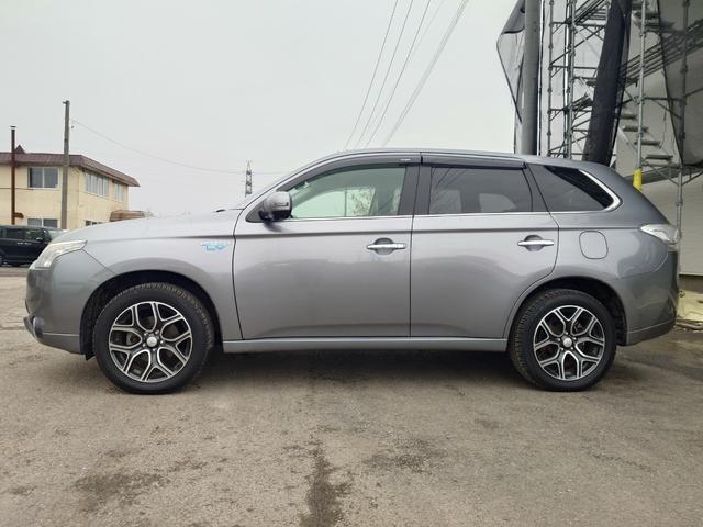 ★画像や動画を見ただけでお車の検討を進める事に抵抗がある方でも気軽に利用できるオンライン商談ならお車の検討はもちろん営業担当や店舗の様子も生中継でご覧いただけますので安心してお車をご検討頂けます。