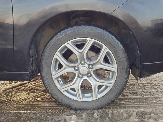 せっかくお気に入りの車が見つかったのに、遠方で取りに行けない、陸送費が高くてあきらめている方。今なら陸送費を割引価格でご提供中です。ご購入者の５６％（直近１年実績）方が札幌以外からのご購入です。