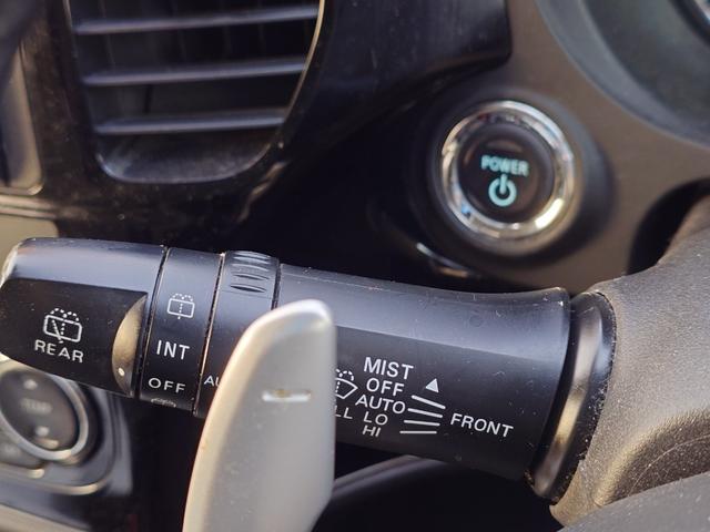 せっかくお気に入りの車が見つかったのに、遠方で取りに行けない、陸送費が高くてあきらめている方。今なら陸送費を割引価格でご提供中です。ご購入者の５６％（直近１年実績）方が大阪以外の地域からのご購入です。