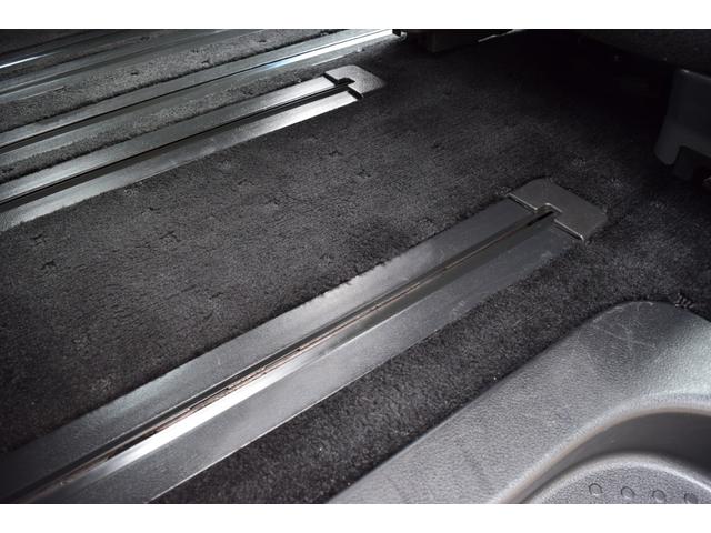 セレナ ハイウェイスター　アドバンスドセーフティパッケージ　４ＷＤ　寒冷地仕様　アラウンドビューカメラ　衝突軽減ブレーキ　日産純正ＯＰナビ　Ｂｌｕｅｔｏｏｔｈ　フルセグＴＶ　バックカメラ　ＥＴＣ　クルーズコントロール　パワースライドドア　ＨＩＤヘッドライト（37枚目）