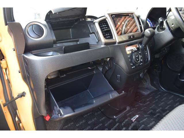 スペーシアカスタムＺ ベースグレード　デュアルカメラブレーキサポート　全方位モニター付メモリーナビ装着車　本州仕入れ　パワースライドドア　スズキ純正ナビ　フルセグＴＶ　Ｂｌｕｅｔｏｏｔｈ　ＥＴＣ　シートヒーター　スズキ純正ＡＷ（52枚目）