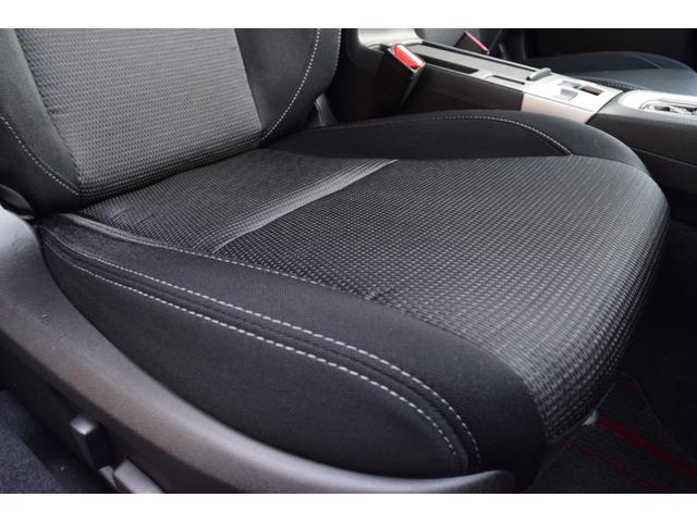 レヴォーグ 1.6GTアイサイト プラウドエディション 4WD 本州仕入れ アイサイトver3 ブレーキサポート フルセグTV対応ナビ Bluetooth ETC サイドカメラ クルーズコントロール パワーシート 革巻ステアリング スバル純正17インチAW(27枚目)