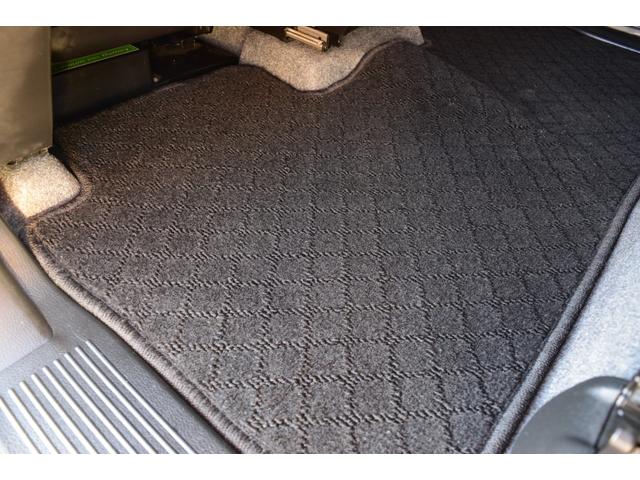 スペーシアカスタム ハイブリッドGS 4WD 本州仕入れ フルセグTV対応ナビ Bluetooth アイドリングストップ パワースライドドア シートヒーター ミラーヒーター プッシュスタート スマートキー LEDヘッドライト(41枚目)