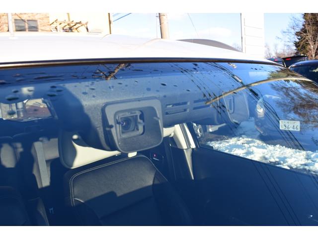 イグニス Fリミテッド 4WD 本州仕入れ デュアルカメラブレーキサポート フルセグTV対応ナビ Bluetooth バックカメラ クルーズコントロール シートヒーター ハーフレザーシート LEDヘッドライト スズキ純正AW(10枚目)