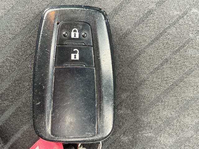 �X�}�[�g�L�[�V�X�e�����v�b�V���G���W���X�^�[�g�V�X�e���A�G���W���n���E��~�������^�b�`�ōs���A�L�[�̃��b�N�܂Ńh�A�m�u�ɐG��鎖�Ń����^�b�`����ōs�����Ƃ��o���܂���