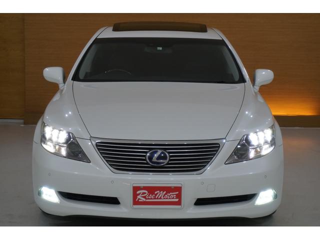 LS600h Iパッケージ 4WD・本州仕入・寒冷地仕様・ヴィエナ20AW・サスコン・マークレビンソン・サンルーフ・本革&ヒーター&クーラー・プリクラッシュ・イルミスカッフ・LEDヘッド&LEDフォグ・全席イージークロージャー(6枚目)