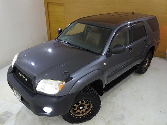 ハイラックスサーフ ＳＳＲ－Ｘ　４ＷＤ・本州仕入・後期型・新リフトアップ・エクストリームＪ＆新ジオランダーＭ／Ｔ・各チッピング塗装・新革調シートカバー・新メッシュグリル＆ＴＯＹＯＴＡエンブレム・新ＬＥＤヘッドランプ＆フォグランプ（22枚目）