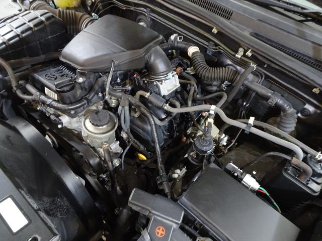 ハイラックスサーフ ＳＳＲ－Ｘ　４ＷＤ・本州仕入・後期型・新リフトアップ・エクストリームＪ＆新ジオランダーＭ／Ｔ・各チッピング塗装・新革調シートカバー・新メッシュグリル＆ＴＯＹＯＴＡエンブレム・新ＬＥＤヘッドランプ＆フォグランプ（71枚目）