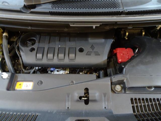 デリカＤ：５ Ｇ　パワーパッケージ　４ＷＤ／本州仕入／寒冷地／Ｒヒーター／７人乗／ベージュ自社全塗装／新マッドヴァンス＆オプカン／新マーカー／新テールガード／１０型ナビＴＶブルートゥースＤＶＤ／１０型フリップＭ／電動ステップ／電動ゲート（19枚目）