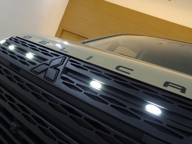 デリカＤ：５ Ｇ　パワーパッケージ　４ＷＤ／本州仕入／寒冷地／Ｒヒーター／７人乗／ベージュ自社全塗装／新マッドヴァンス＆オプカン／新マーカー／新テールガード／１０型ナビＴＶブルートゥースＤＶＤ／１０型フリップＭ／電動ステップ／電動ゲート（26枚目）